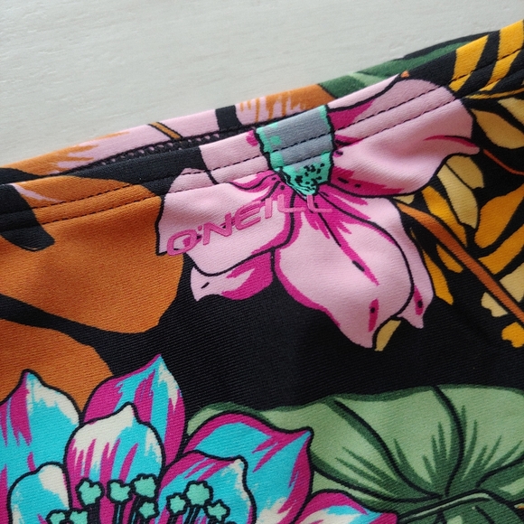 O'Neill NEW girls Tropical Keyhole Tankini Swimsuit Set - Picture 10 of 16